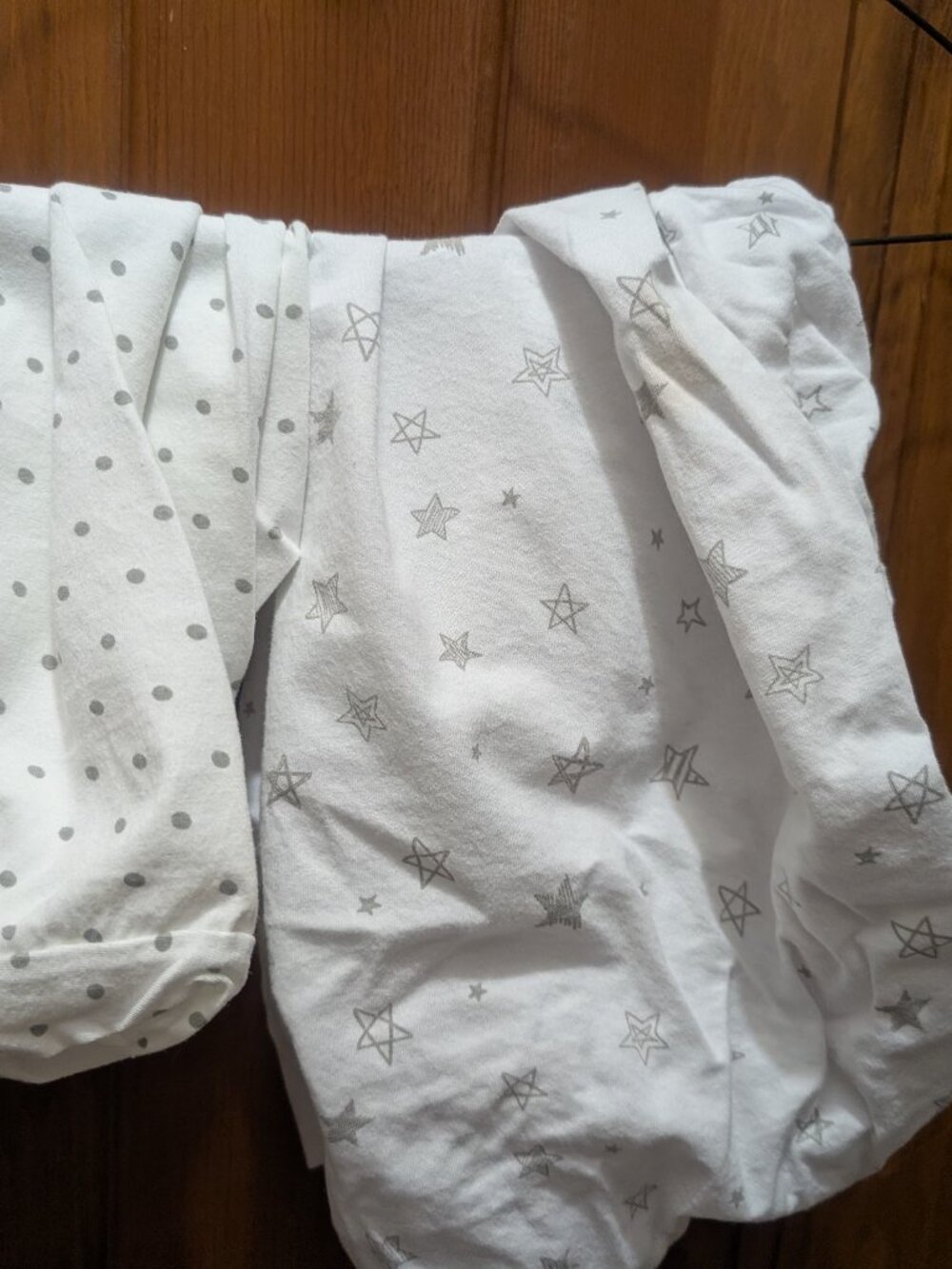Mika Micky crib sheets; qty 2